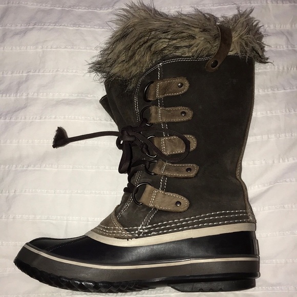 Sorel Joan Of Arctic Tan Waterproof Snow Boots - Picture 3 of 6